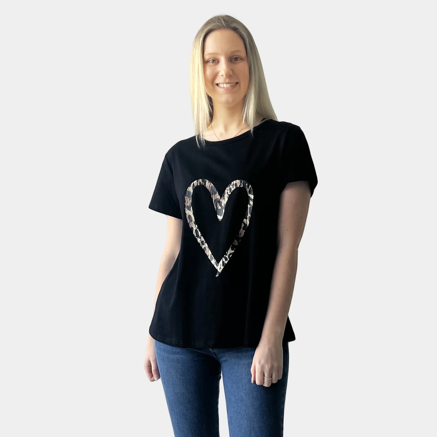 ANIMAL PRINT HEART TEE BLACK