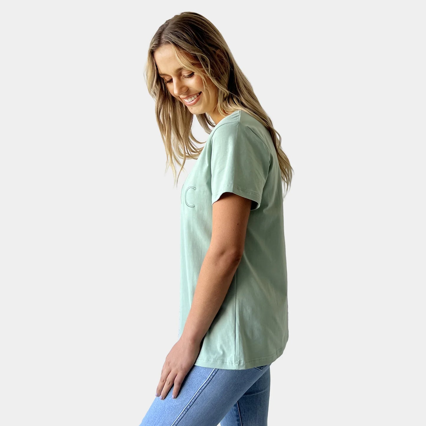 SAGE V-NECK TEE