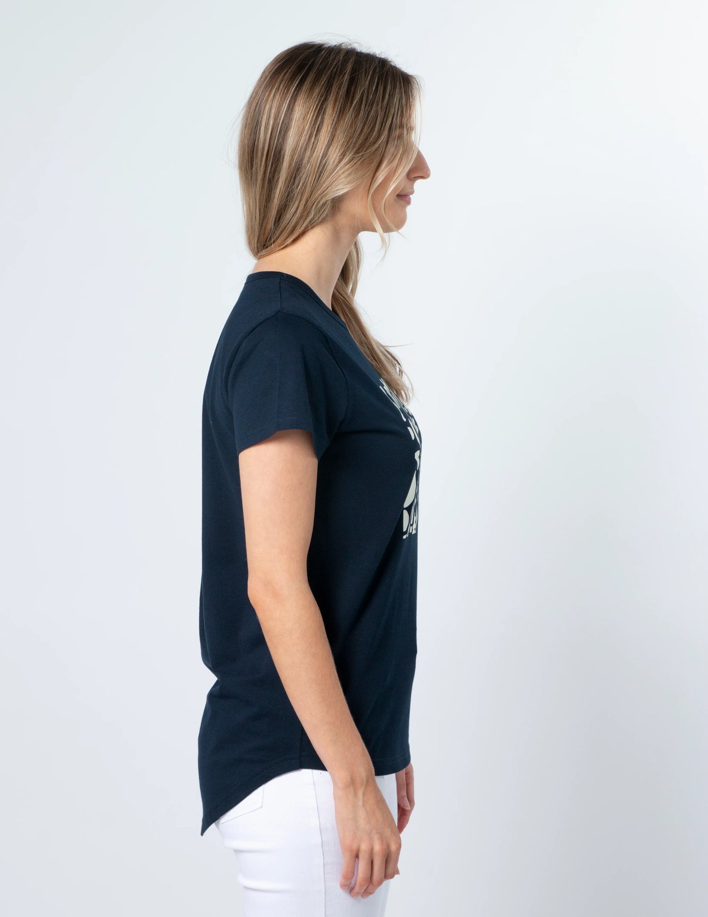 NAVY GOE TEE