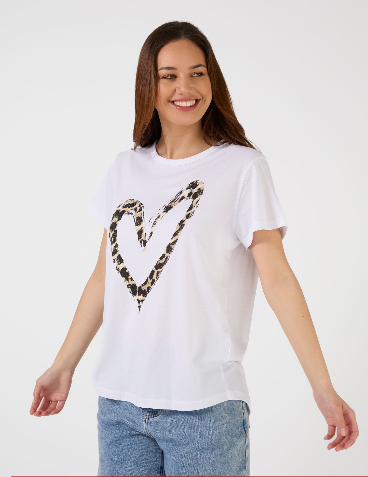 WHITE LEOPARD HEART TEE