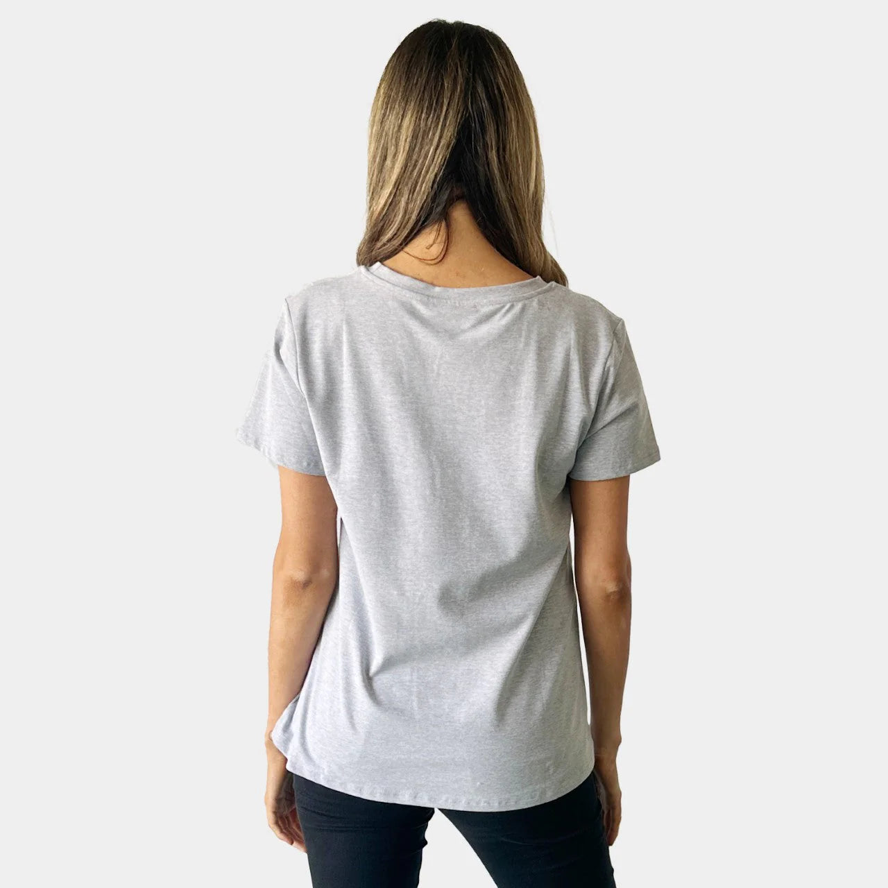 ROUND NECK HEART TEE